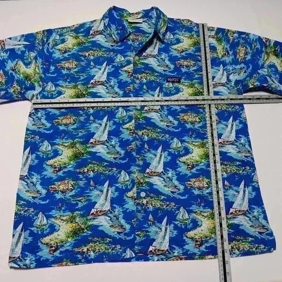 Vintage Royal Hong Hong Yacht  Club 💯 cotton short sleeve button down. Men's2XL - Picture 2 of 7
